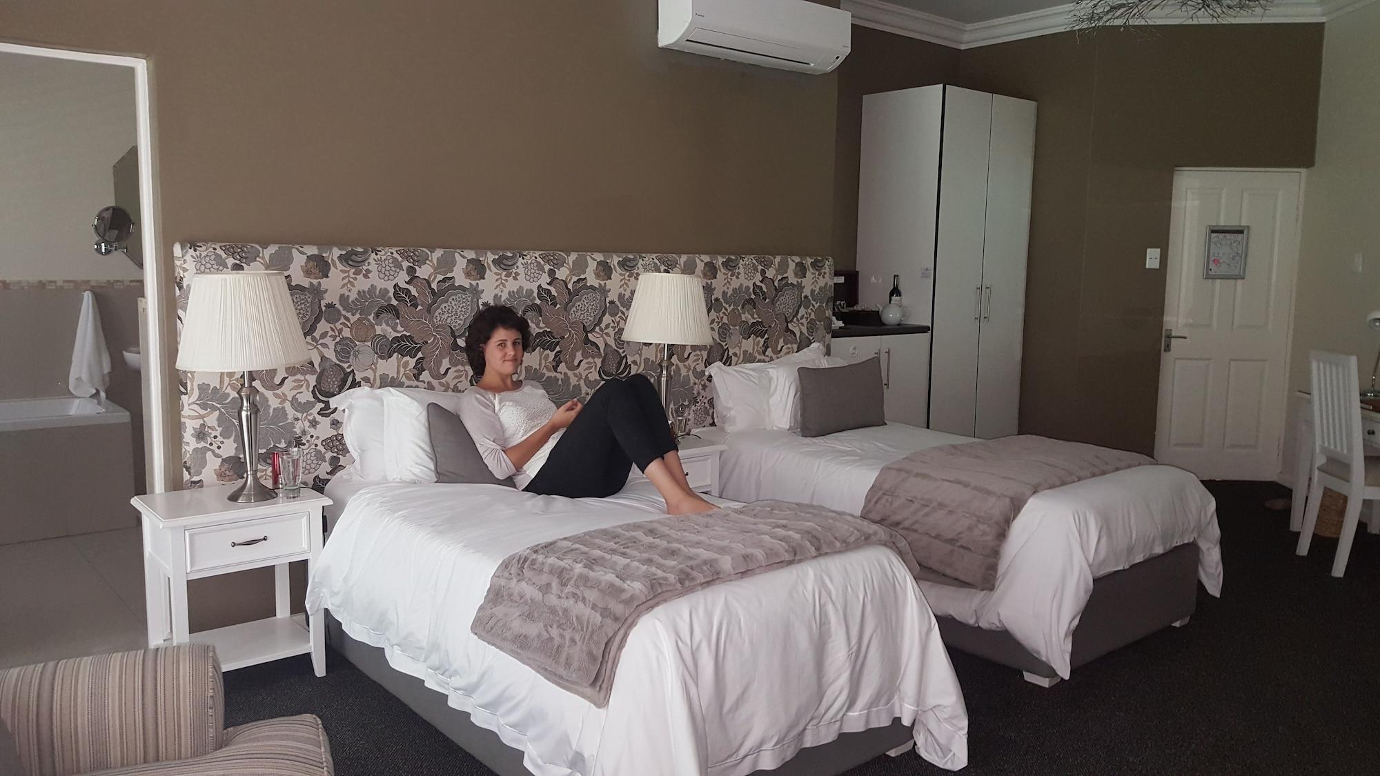 Cinnamon Boutique Guest House Уилдернесс Экстерьер фото